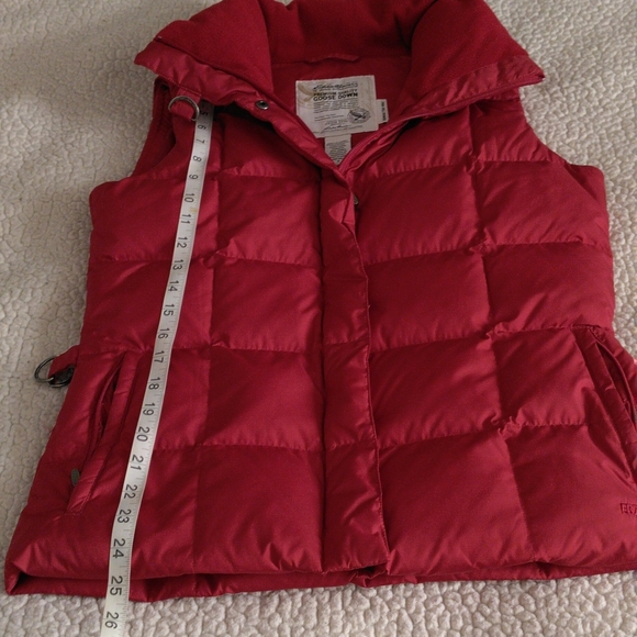 Eddie Bauer Small Red 700 Fill Power Goose Down Full Zip Snap Button Puffer Vest - Picture 5 of 14